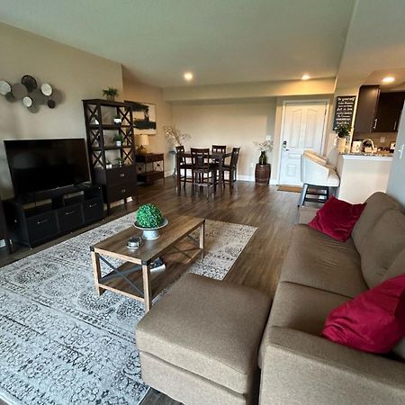 Spacious 2 Bedroom 2 Bathroom Apartment With Balcony In Uptown Charlotte! City Views & Free Parking! Eksteriør billede